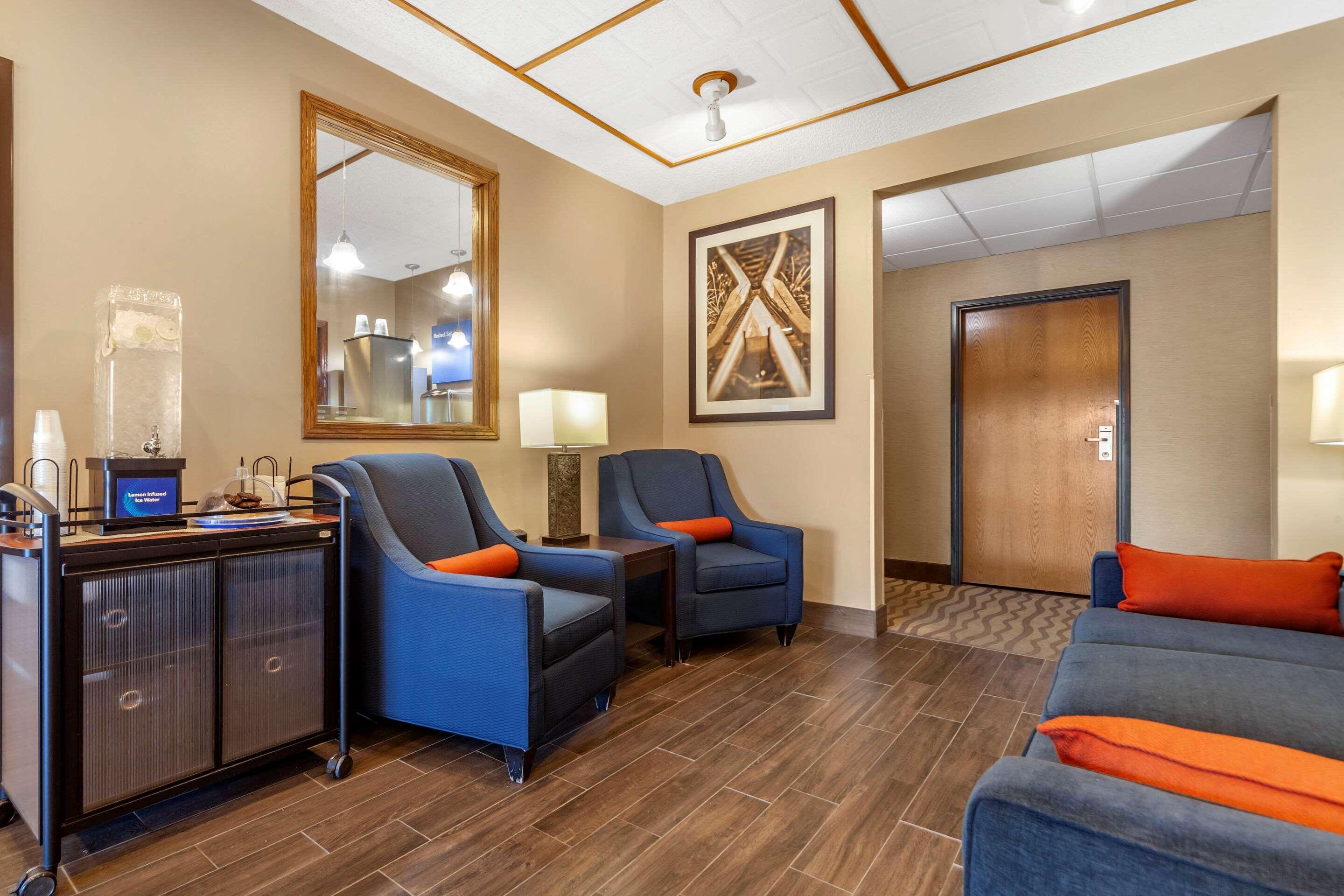 Comfort Inn Valentine Buitenkant foto